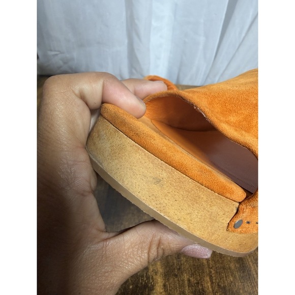 Charlotte Stone Kayla Orange Suede Wood Platform Clogs Women's 8 Sandals - Picture 9 of 16